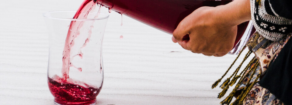 Vatten till vin. Jesus visar vid bröllopet i Kana att han har möjlighet och viljan att vända besvärliga situationer till något gott, skriver Sören Carlsvärd.